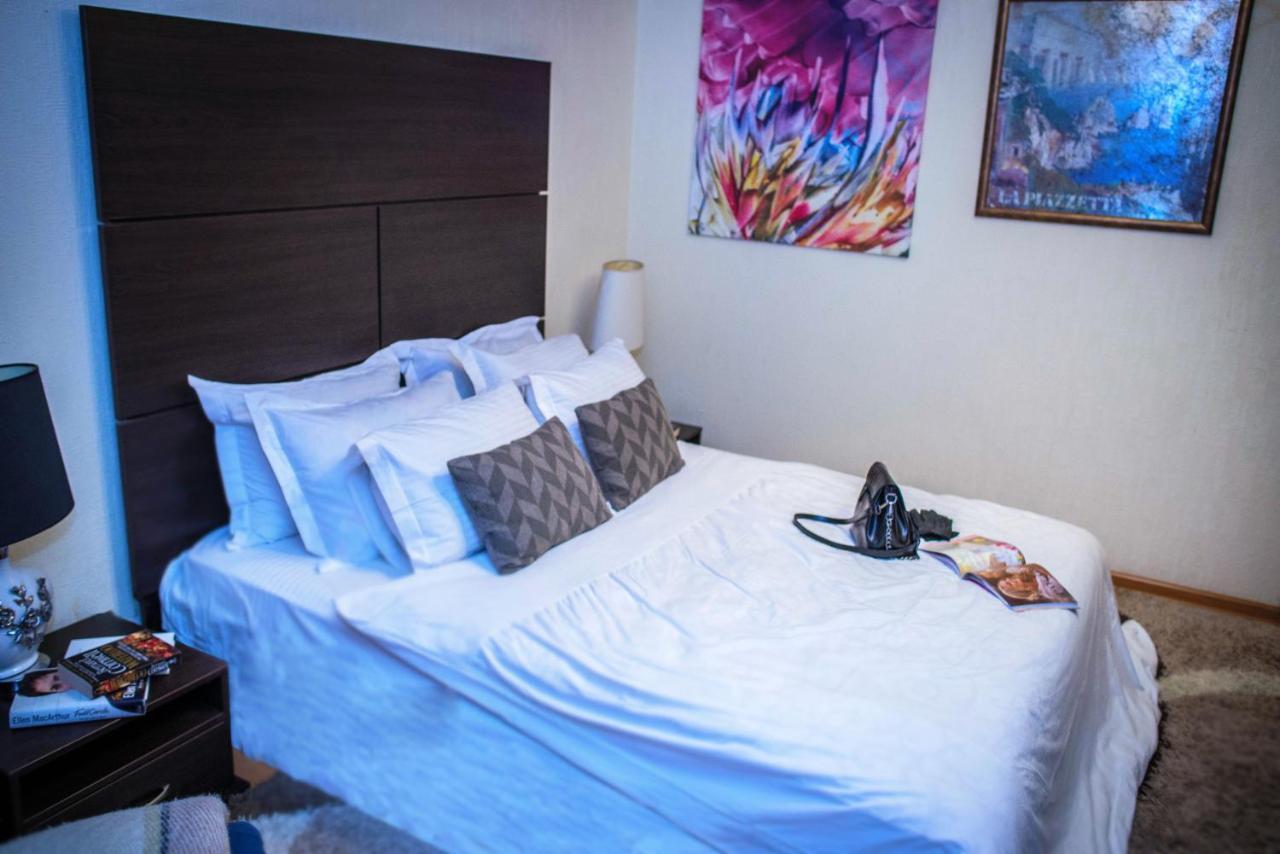 Ornava Boutique Apartments Ternopil Ngoại thất bức ảnh