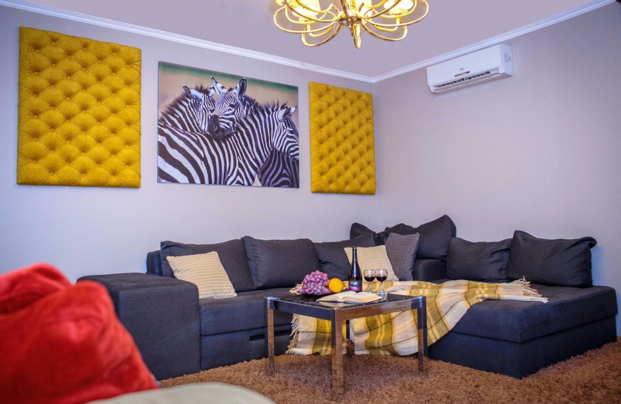 Ornava Boutique Apartments Ternopil Ngoại thất bức ảnh