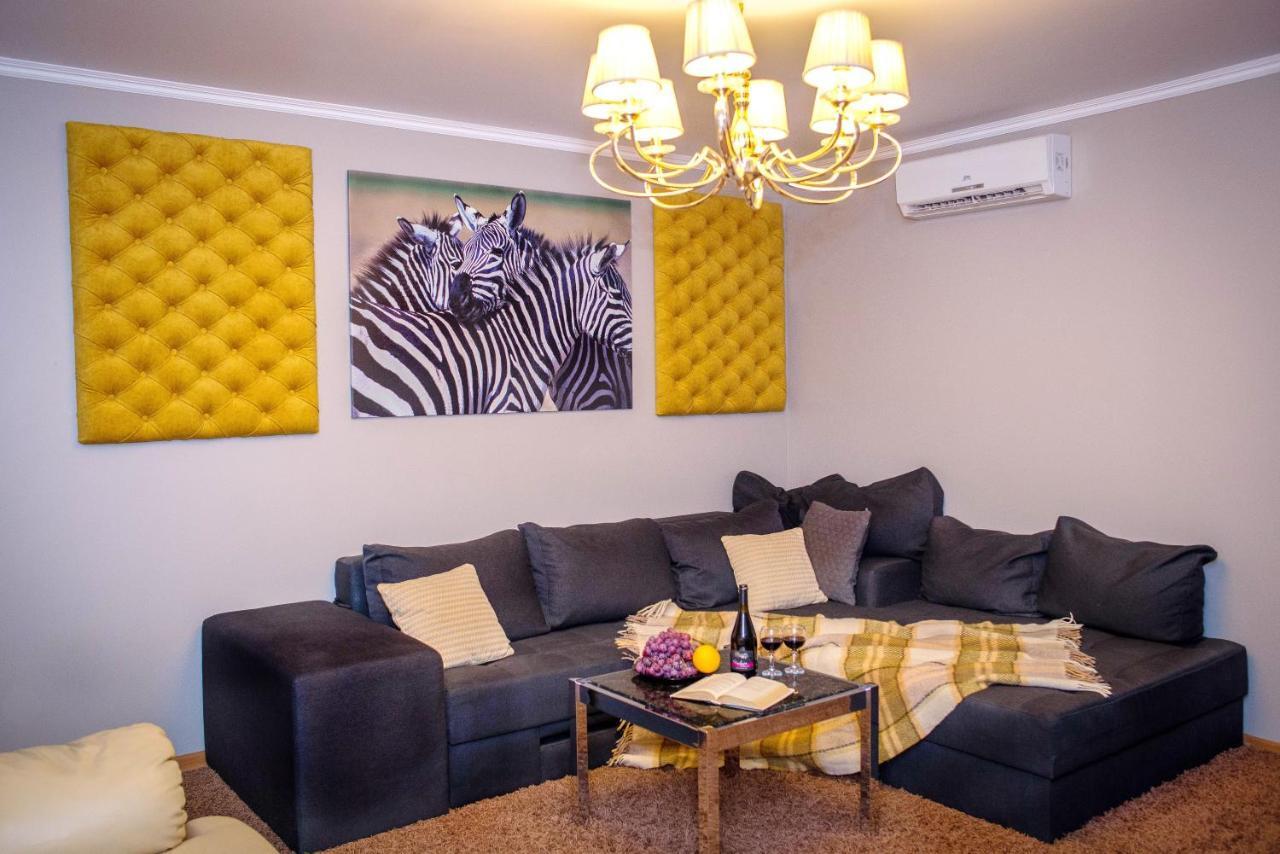 Ornava Boutique Apartments Ternopil Ngoại thất bức ảnh